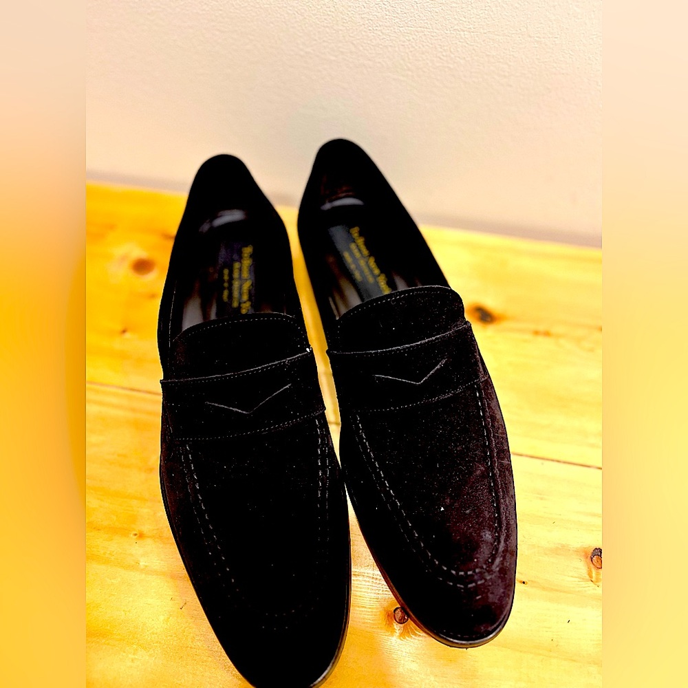 TO BOOT NEW YORK Adam Derrick, men’s black suede dress shoe size 8 1/2 🇮🇹